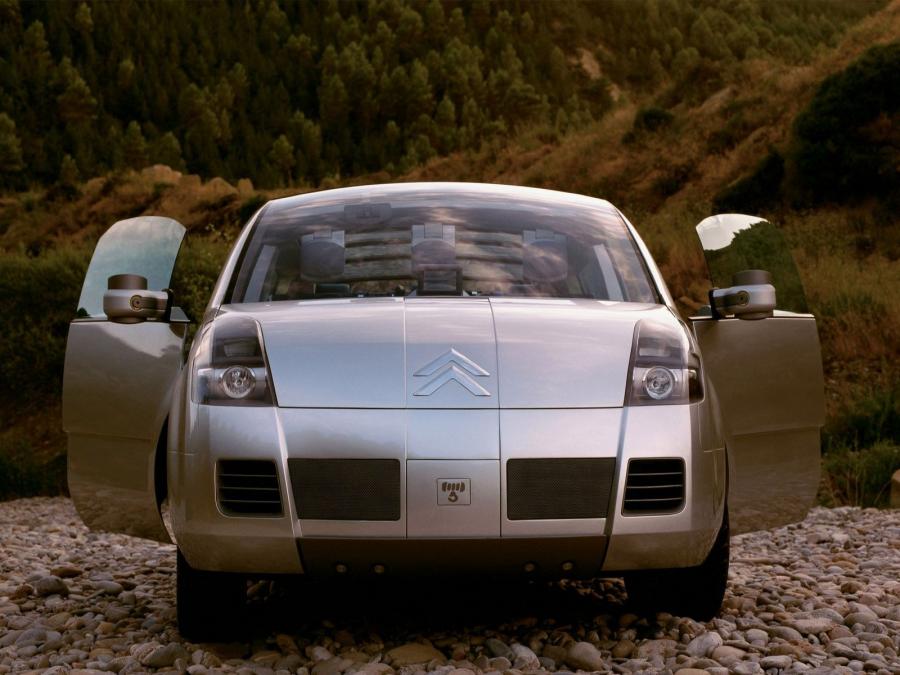  Citroen C-Crosser Concept 2001 года  (фото 20 из 28)